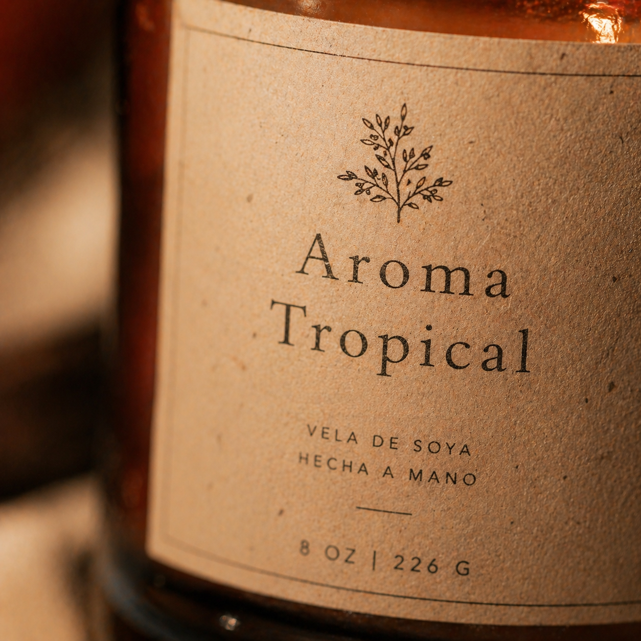 Etiqueta artesanal escrita a mano de Aroma Tropical